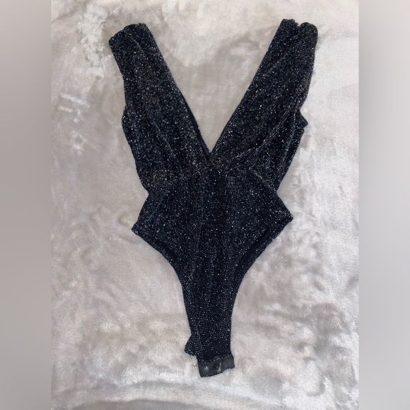 Sparkling Black Bodysuit - Picture 2 of 3